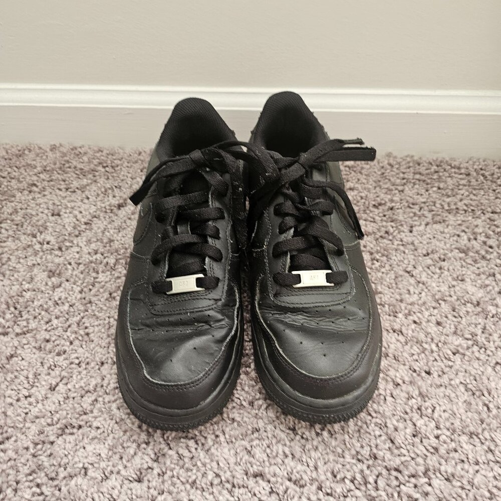Nike Air Force 1 black size 7 youth